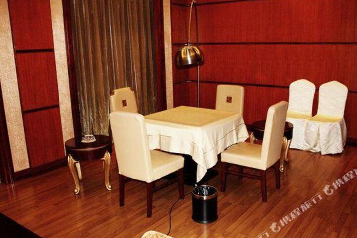 General 16 of 20
