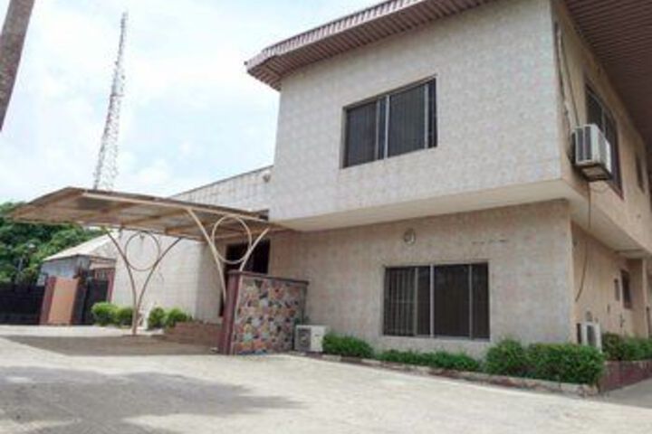 Chancellors Court & Conference Center Ltd