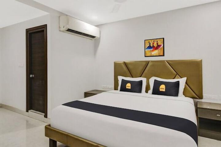 Room 10 of 31