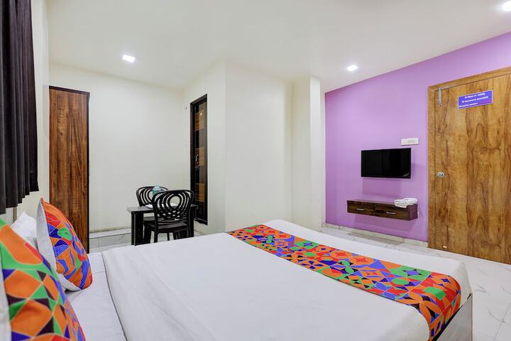 Room 19 of 31