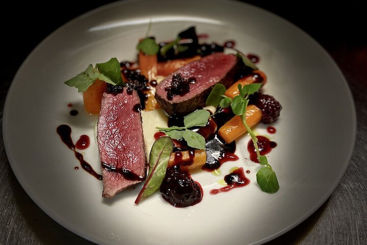 Dining 21 of 26