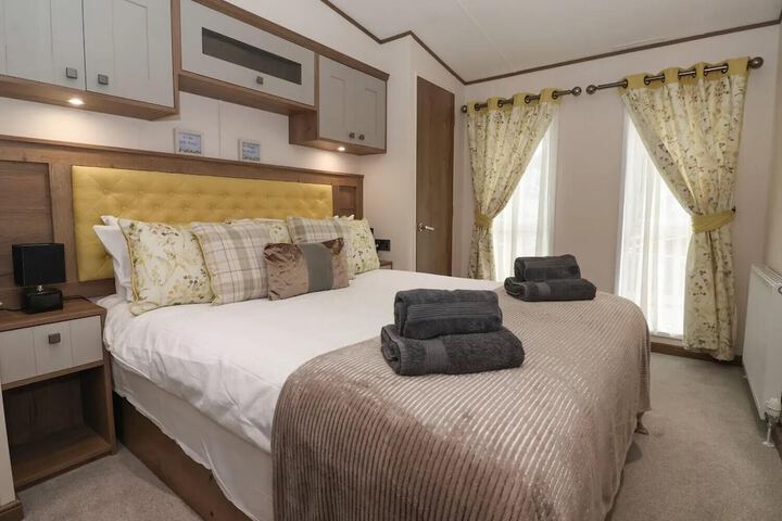 Room 3 of 22