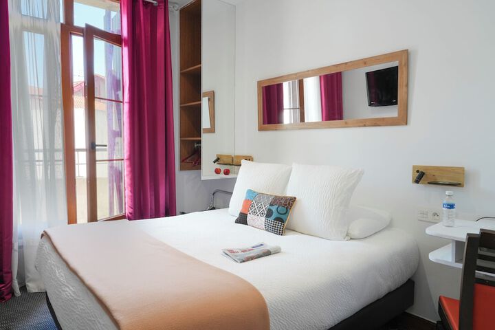 Room 15 of 72