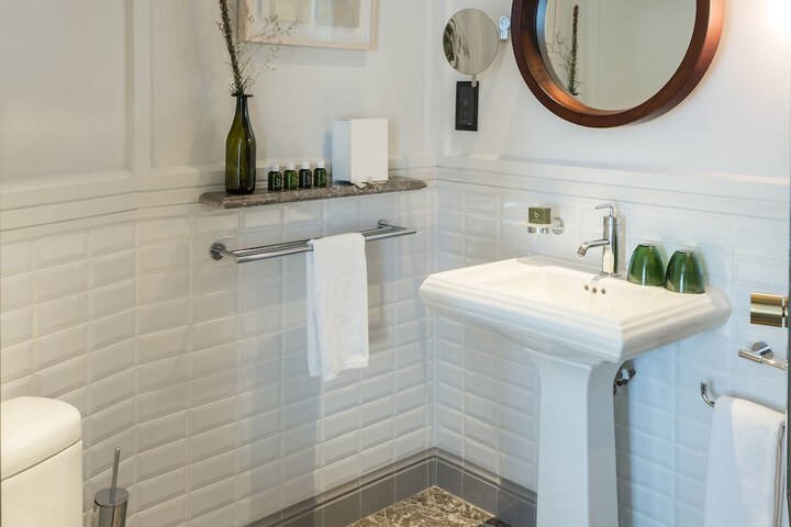 Bath Amenities