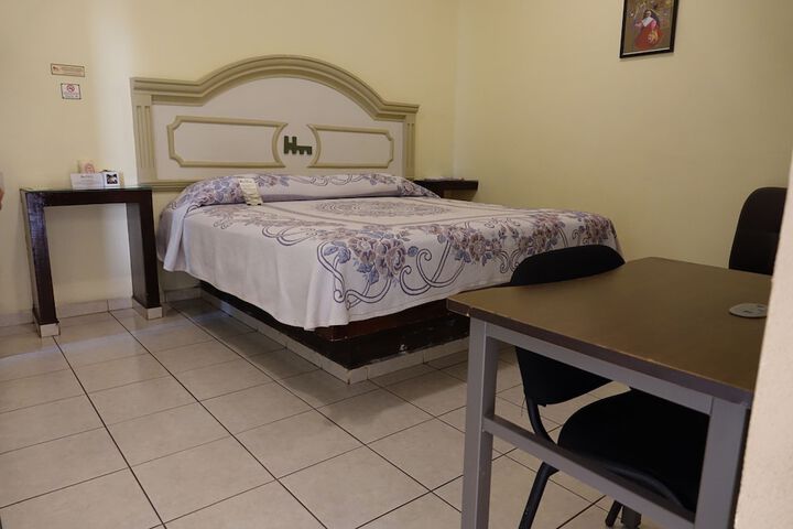 Room 14 of 53