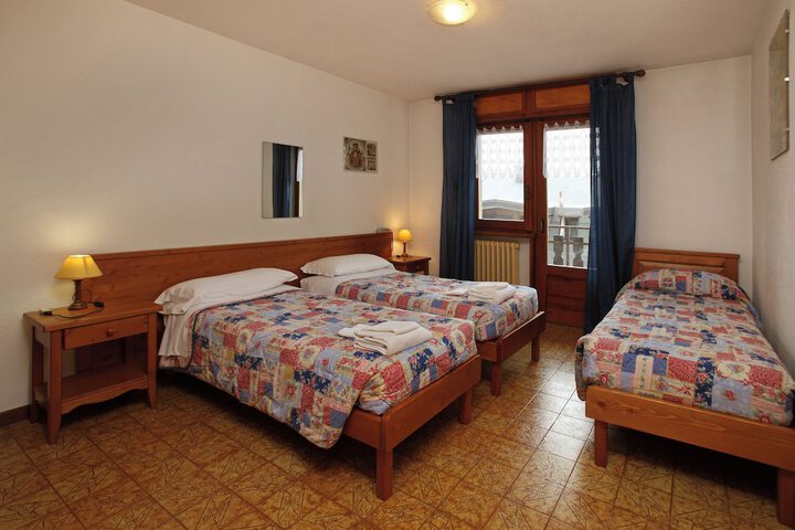 Room 13 of 51