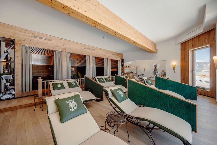 Spa 54 of 77