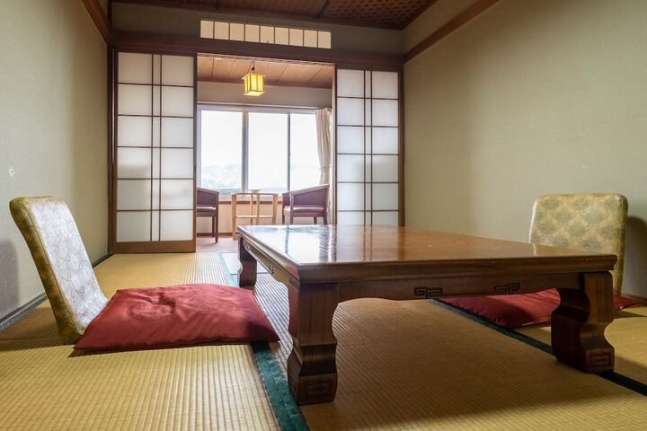 Room 14 of 73