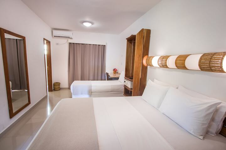 Room 5 of 119