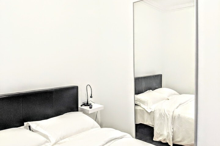 Room 8 of 45