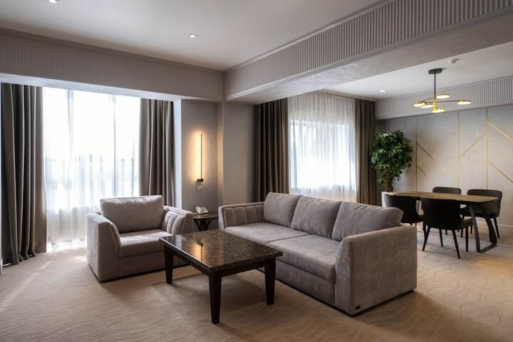 Room 47 of 112
