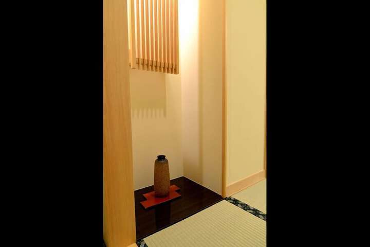 Room 14 of 124