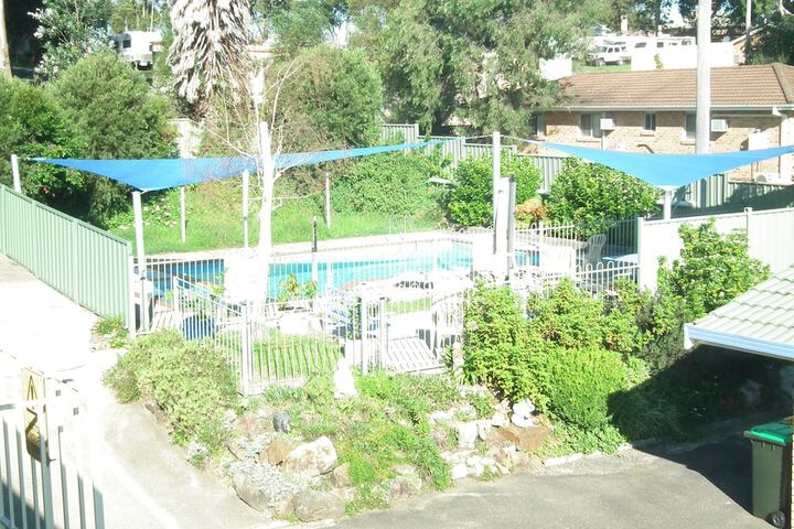 Hotel Exterior 26 of 29
