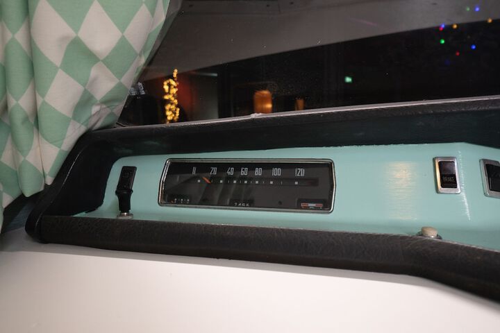 Room 44 of 86