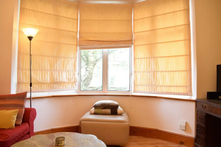 Room 2 of 12