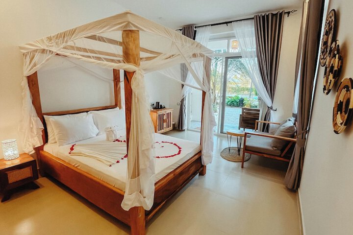 Room 3 of 24