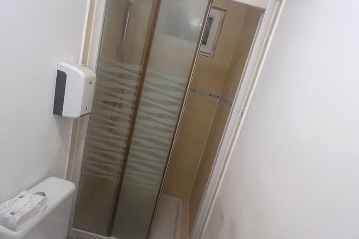 Room 35 of 51