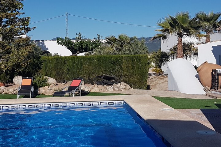 Pool 58 of 106