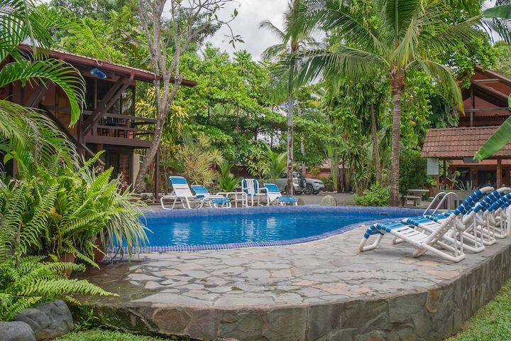 Pool 41 of 55