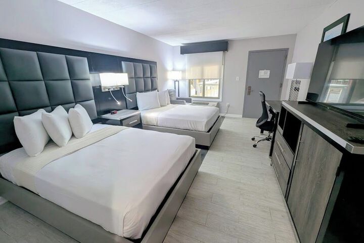 Room 17 of 31