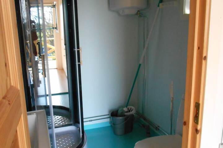 Clean Restrooms