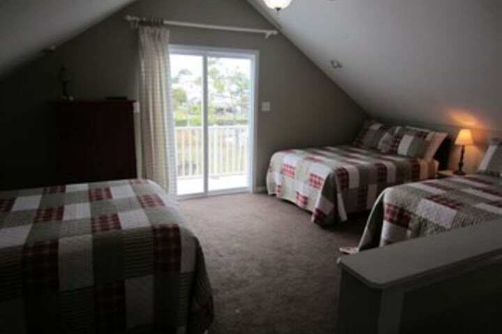 Room 42 of 44