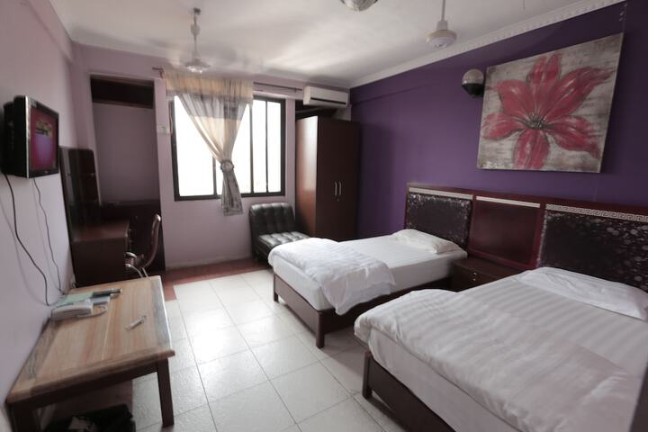 Room 19 of 65