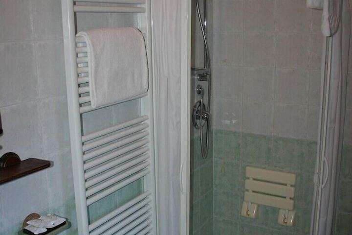Room 19 of 26