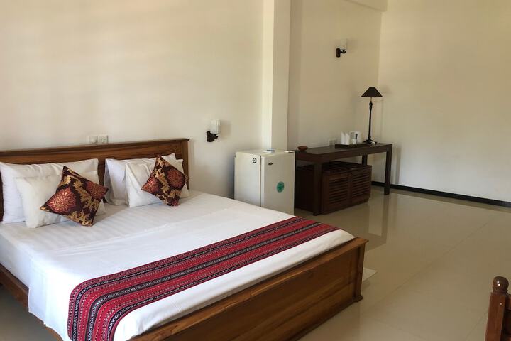 Room 19 of 68