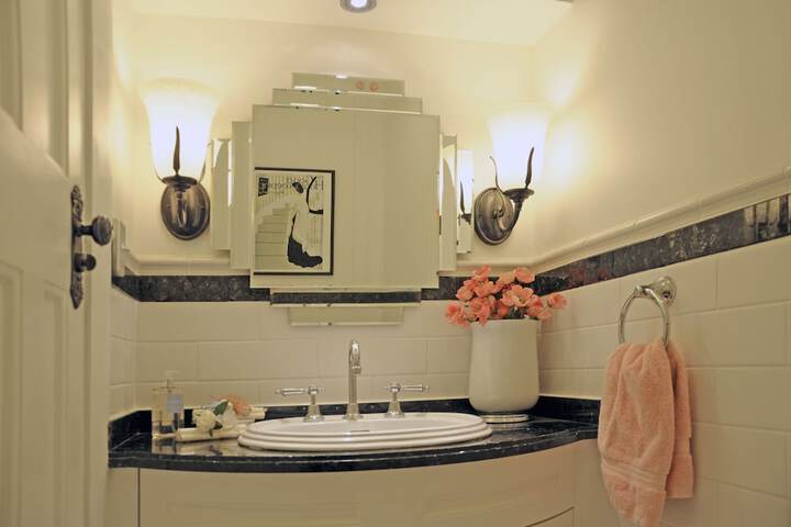 Hotel Interior 51 of 122