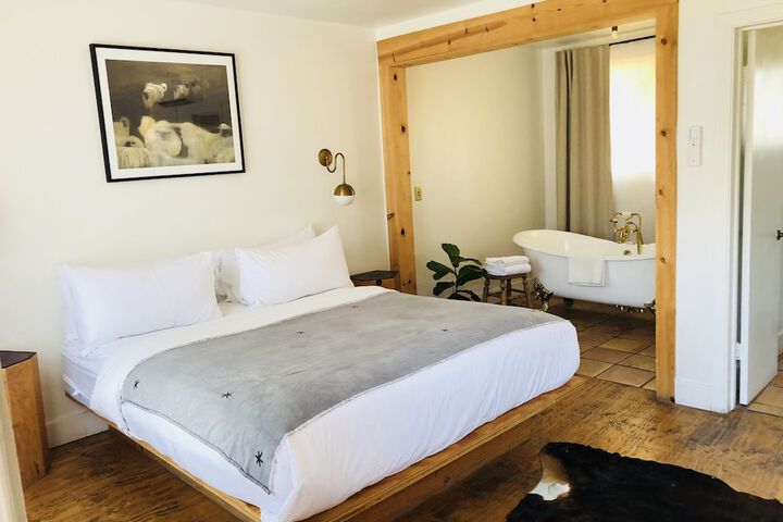 Room 16 of 45