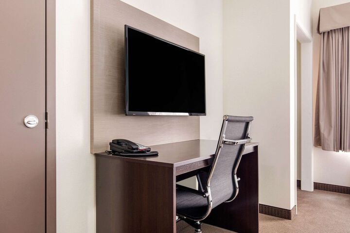Room 21 of 44