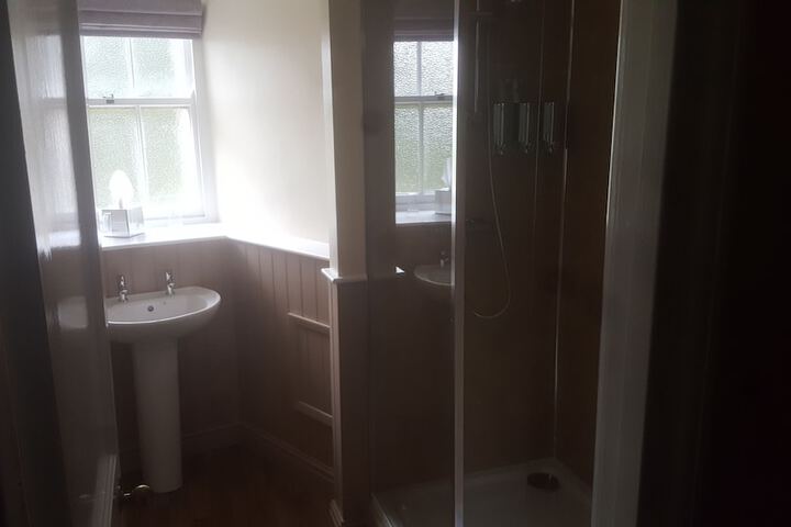 Room 35 of 46