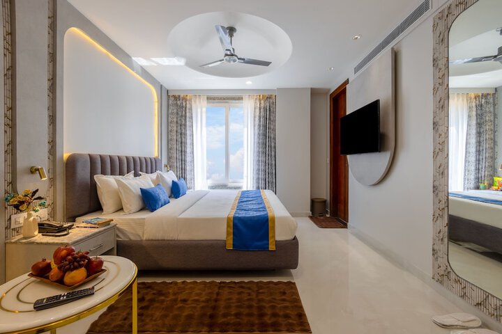 Room 40 of 129