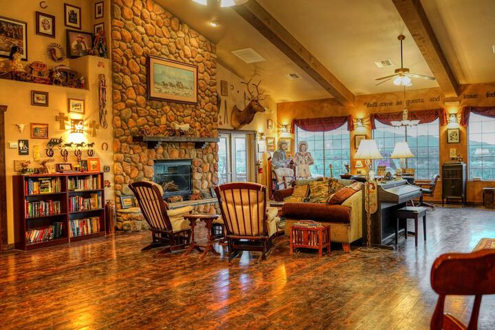 Hotel Interior 2 of 81