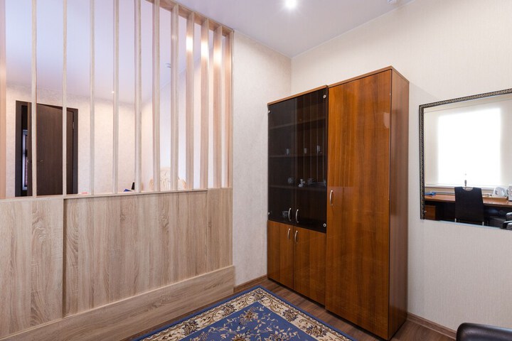 Room 16 of 61