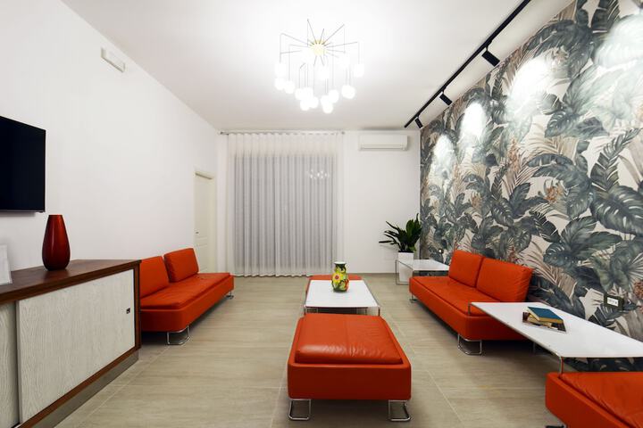 Hotel Interior 6 of 47