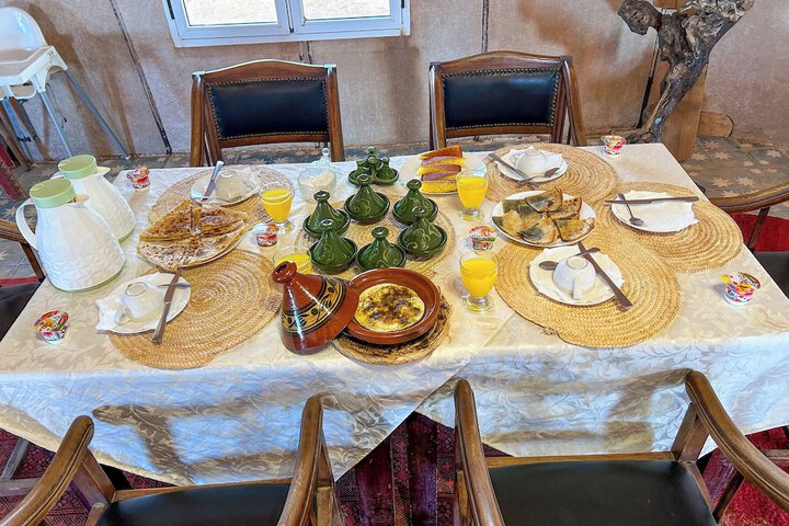 Breakfast/Coffee Service 56 of 68