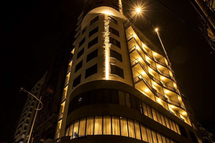 Mado Hotel