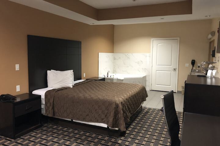 Room 9 of 47
