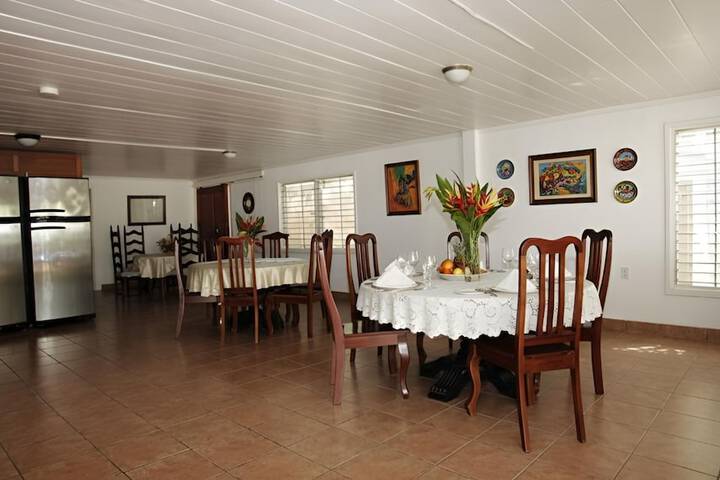 Room 15 of 40
