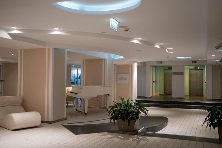 Lobby Entry