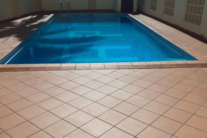 Pool 169 of 190