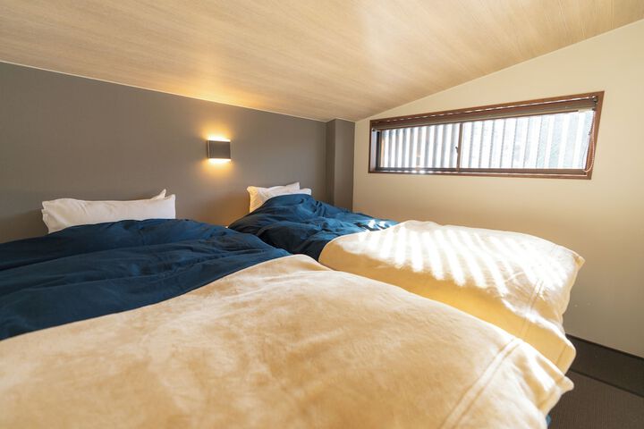 Room 3 of 36