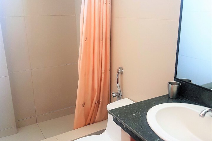 Room 43 of 74