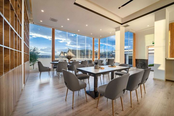 Lingxuan Meisu Hotel