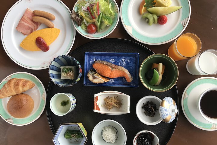 Dining 43 of 60