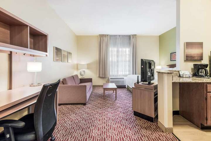 Room 11 of 31