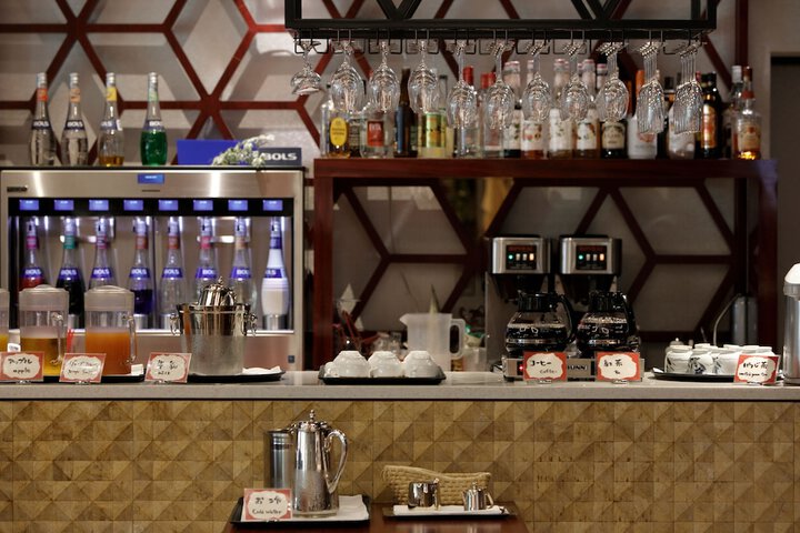Breakfast/Coffee Service 74 of 160