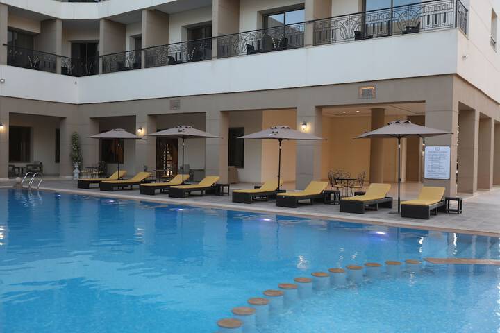 Pool 20 of 37
